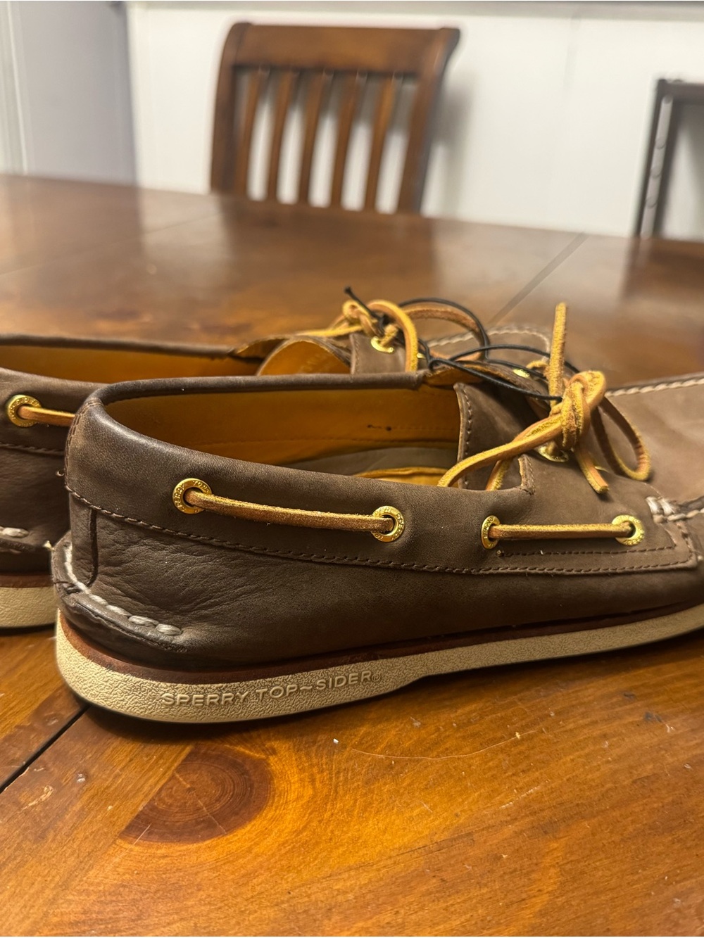 Sperry Men’s Brown Leather Boat Shoes